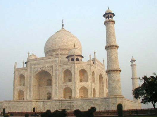 Sunlight colors the southeast corner of the Taj